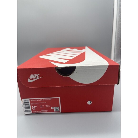 Athletic_Shoes